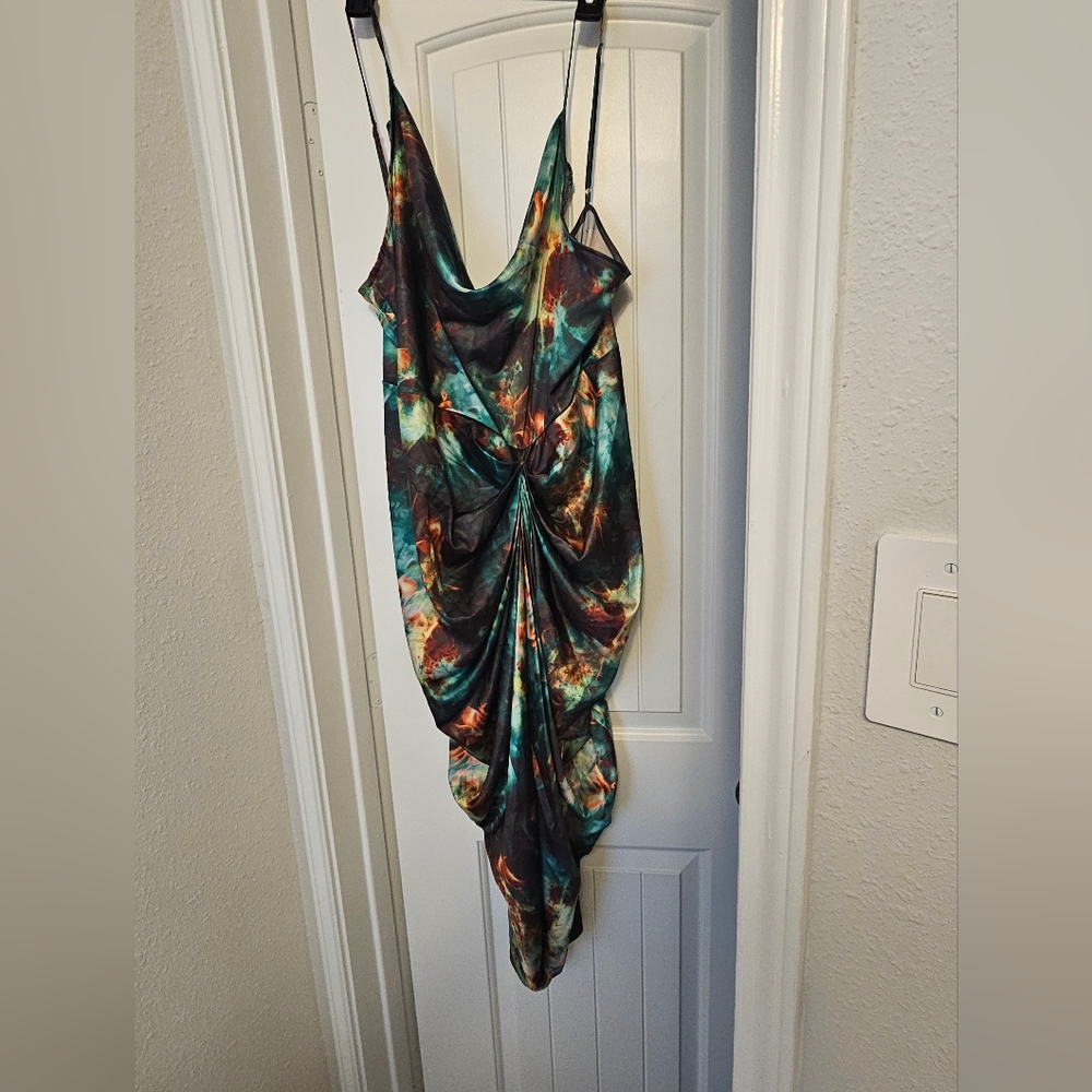 Prettylittlethings High Split Dress - image 4